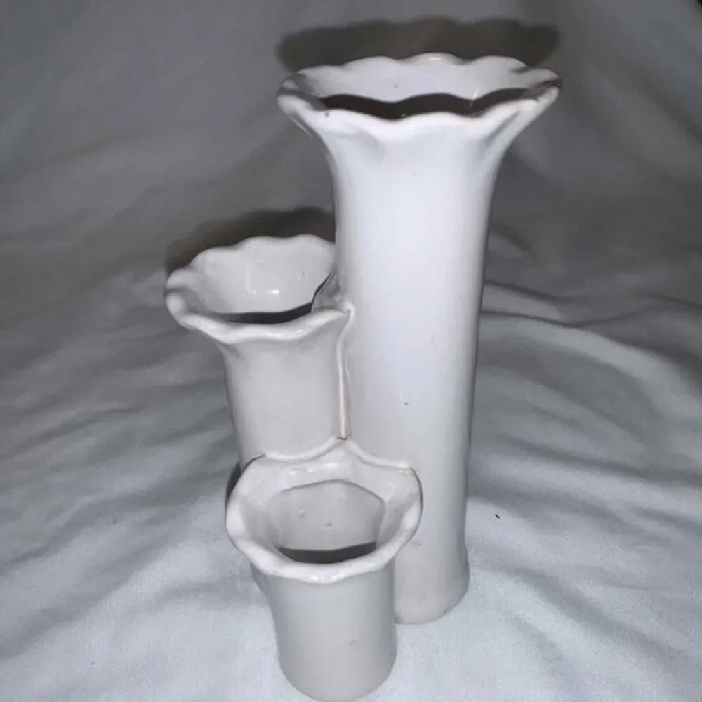 Vase White Pottery Napa Home and Garden 6 Inch‎ 3 Bud Vase